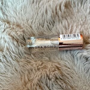NWT Makeup Revolution Clear Gloss with Vitamin E